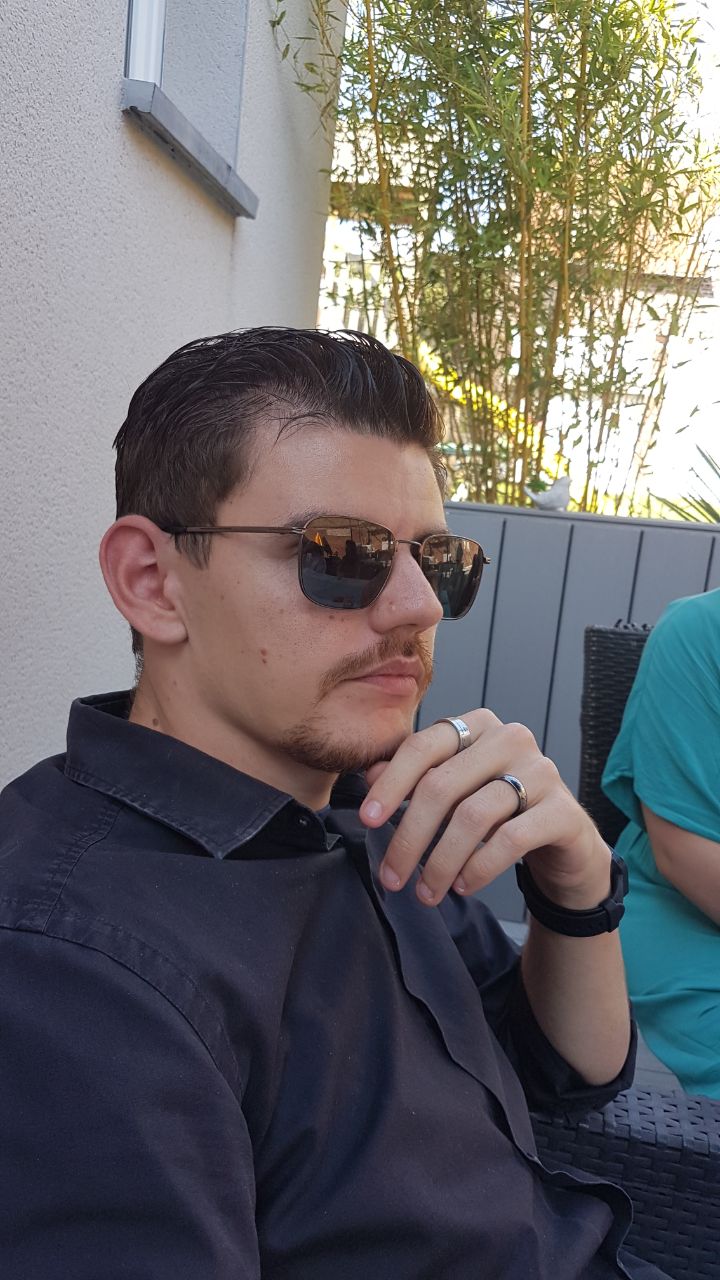 Profil de Joanny, 28 ans, Boite gay à Malix