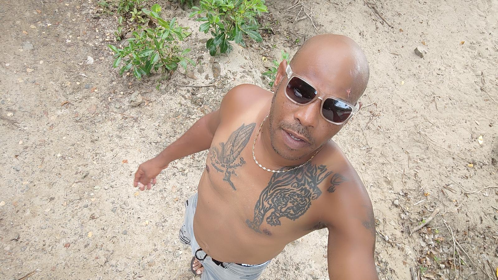 Profil de Spartaco, 52 ans, Boite gay à Engwang