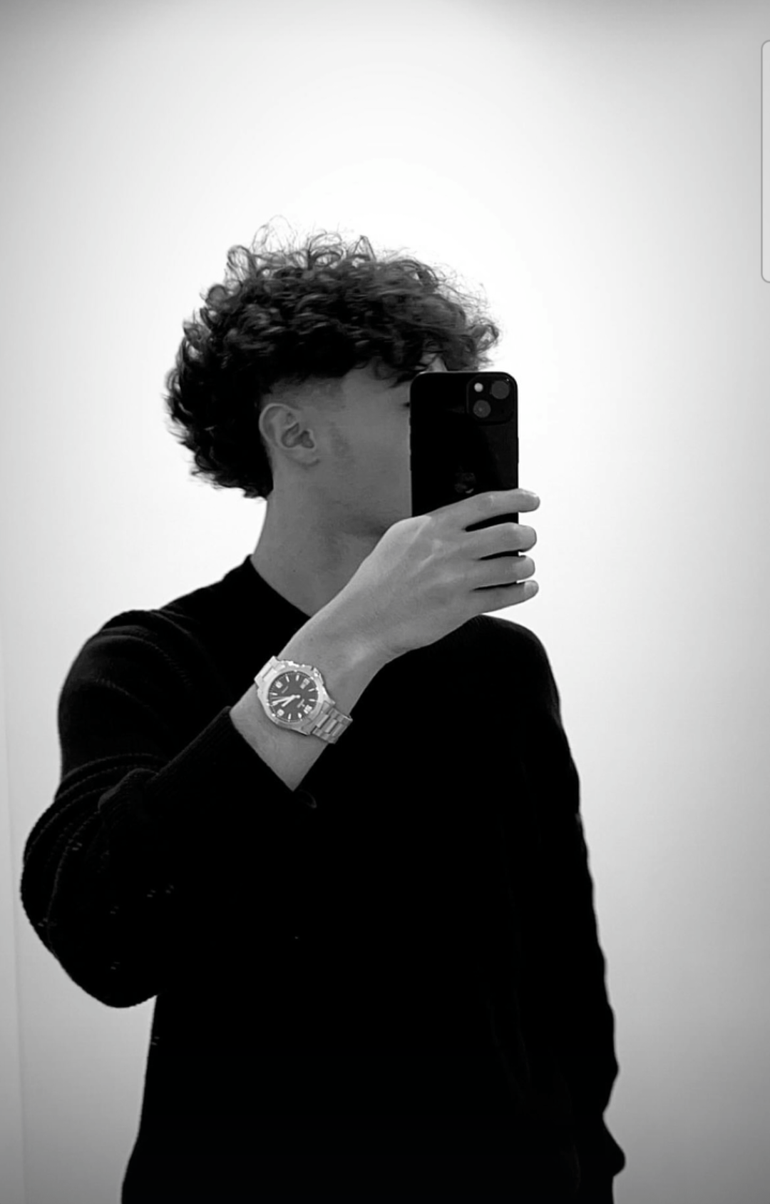 Profil de Bugra, 20 ans, Boite gay à Bottens