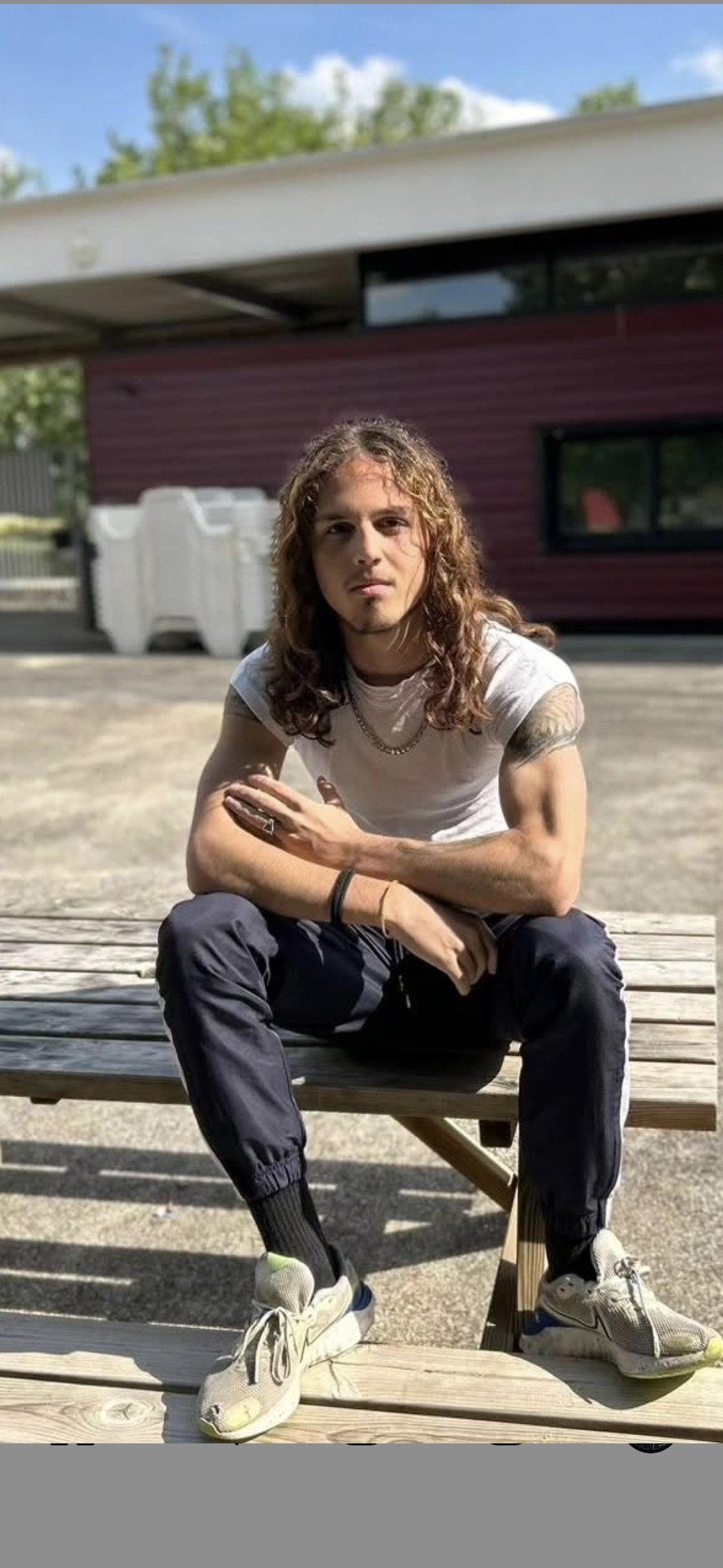 Profil de Lissandro, 20 ans, Boite gay à Cornol