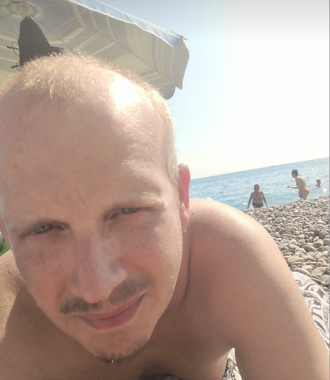 Profil de Hasim, 44 ans, Boite gay à Cama