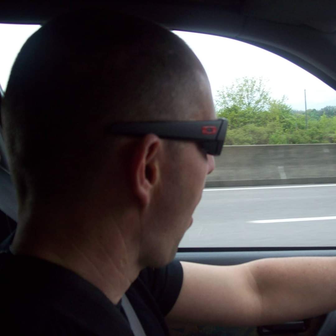 Profil de Leno, 55 ans, Boite gay à Lostorf