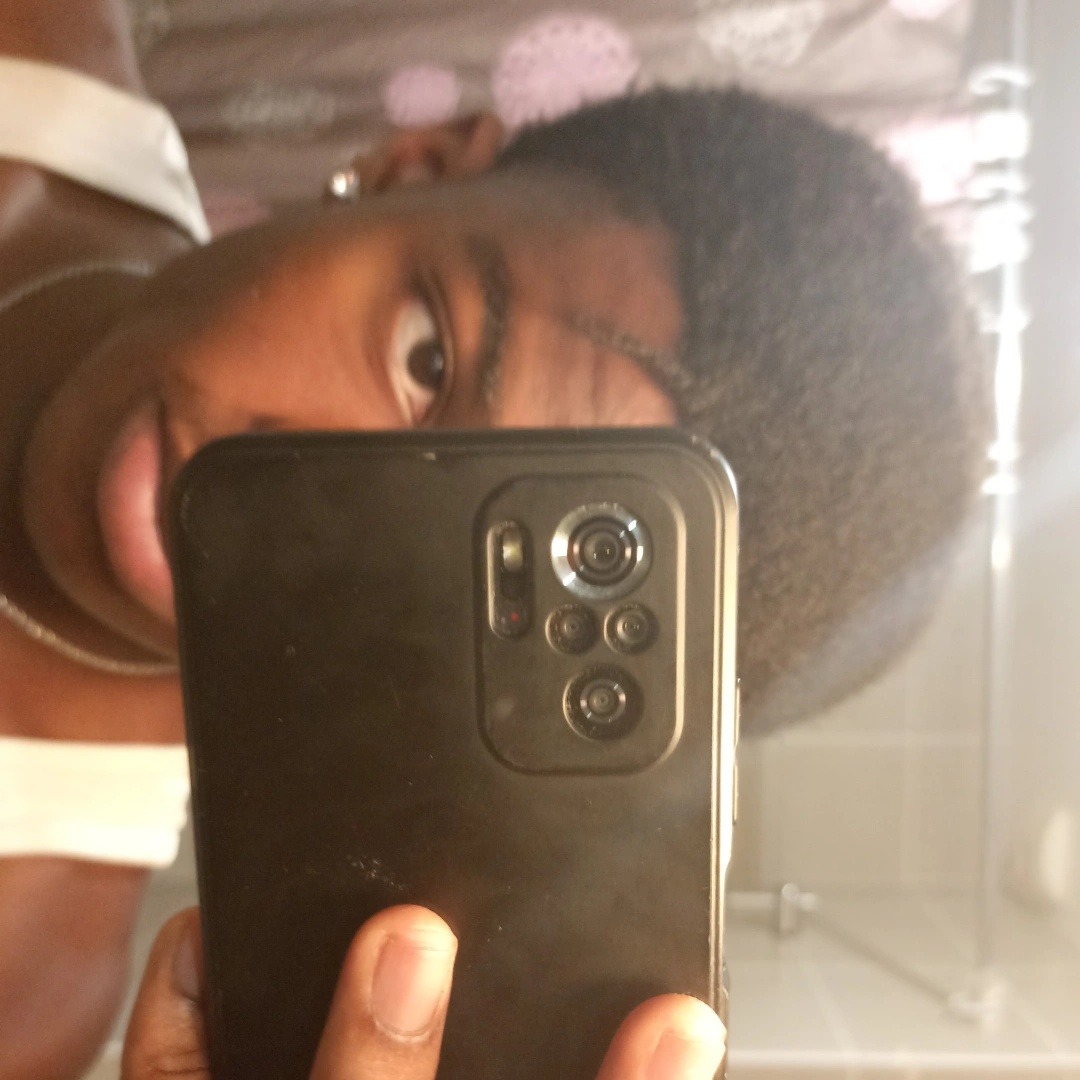 Profil de Amara, 20 ans, Boite gay à Lostorf