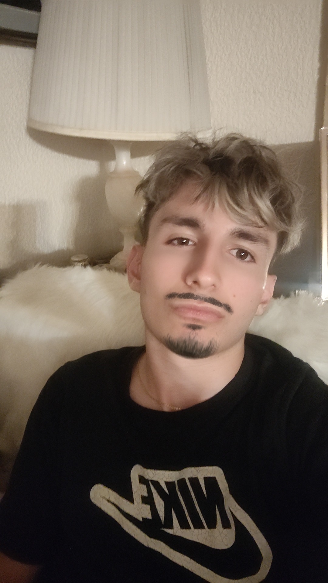 Profil de Lemy, 21 ans, Boite gay à Buchillon