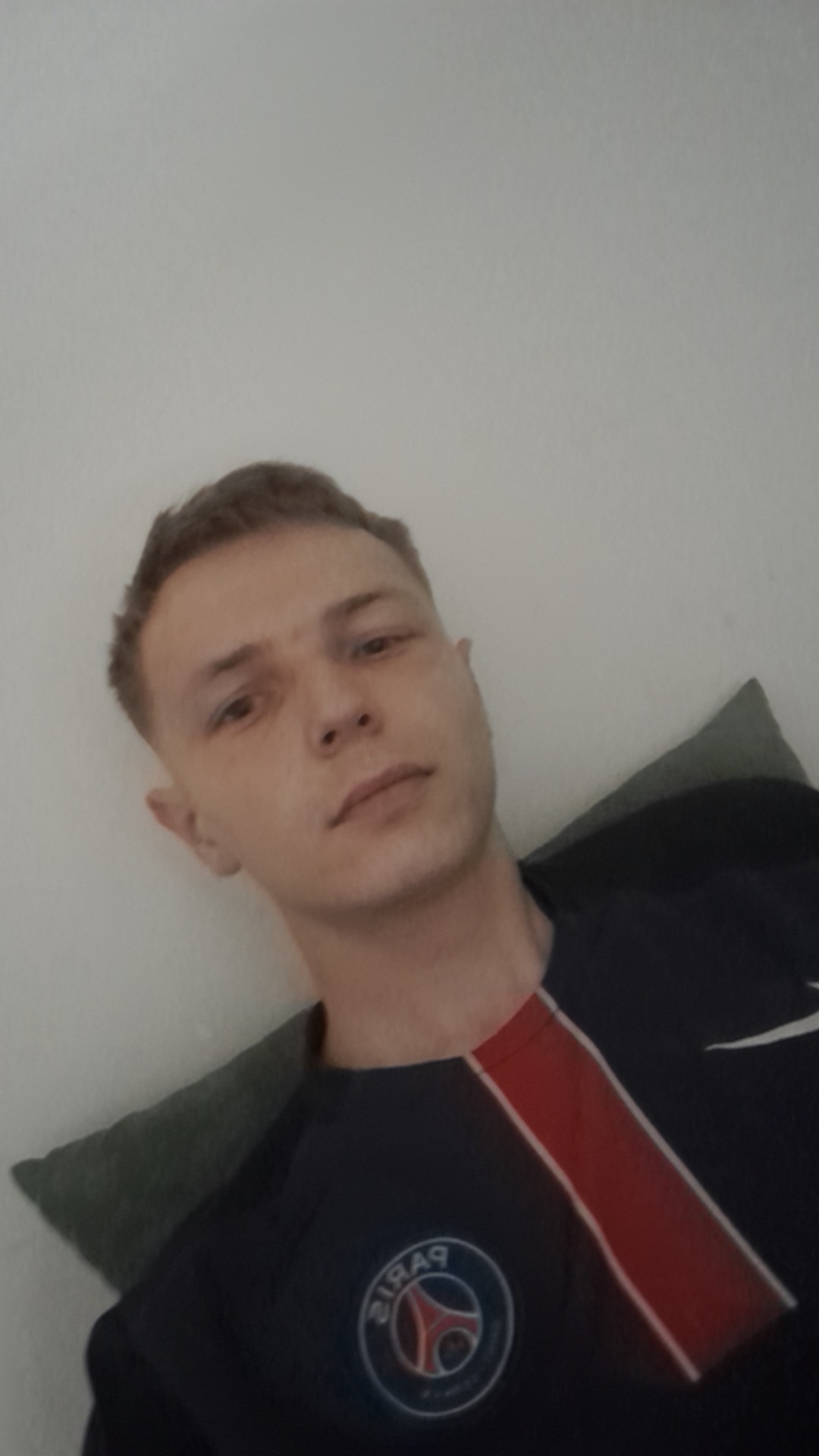 Profil de Dervis, 23 ans, Boite gay à Says