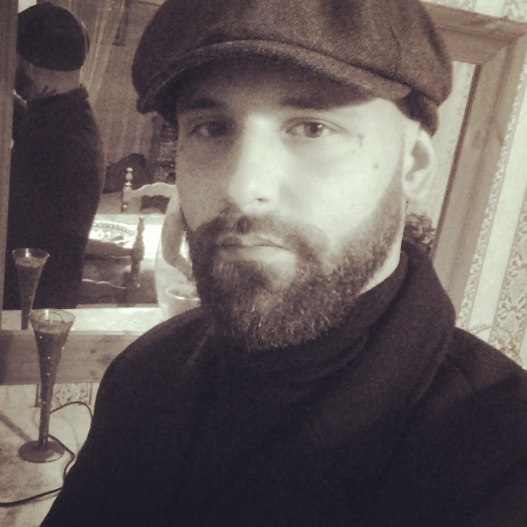 Profil de Welat, 33 ans, Boite gay à Ocourt