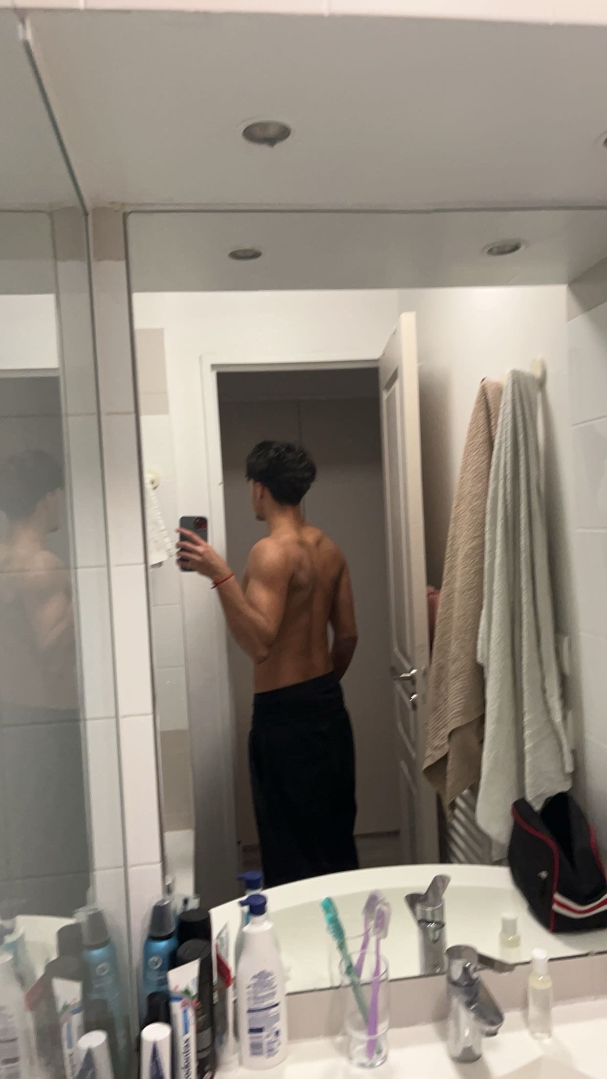 Profil de Théotime, 19 ans, Boite gay à Oberwald