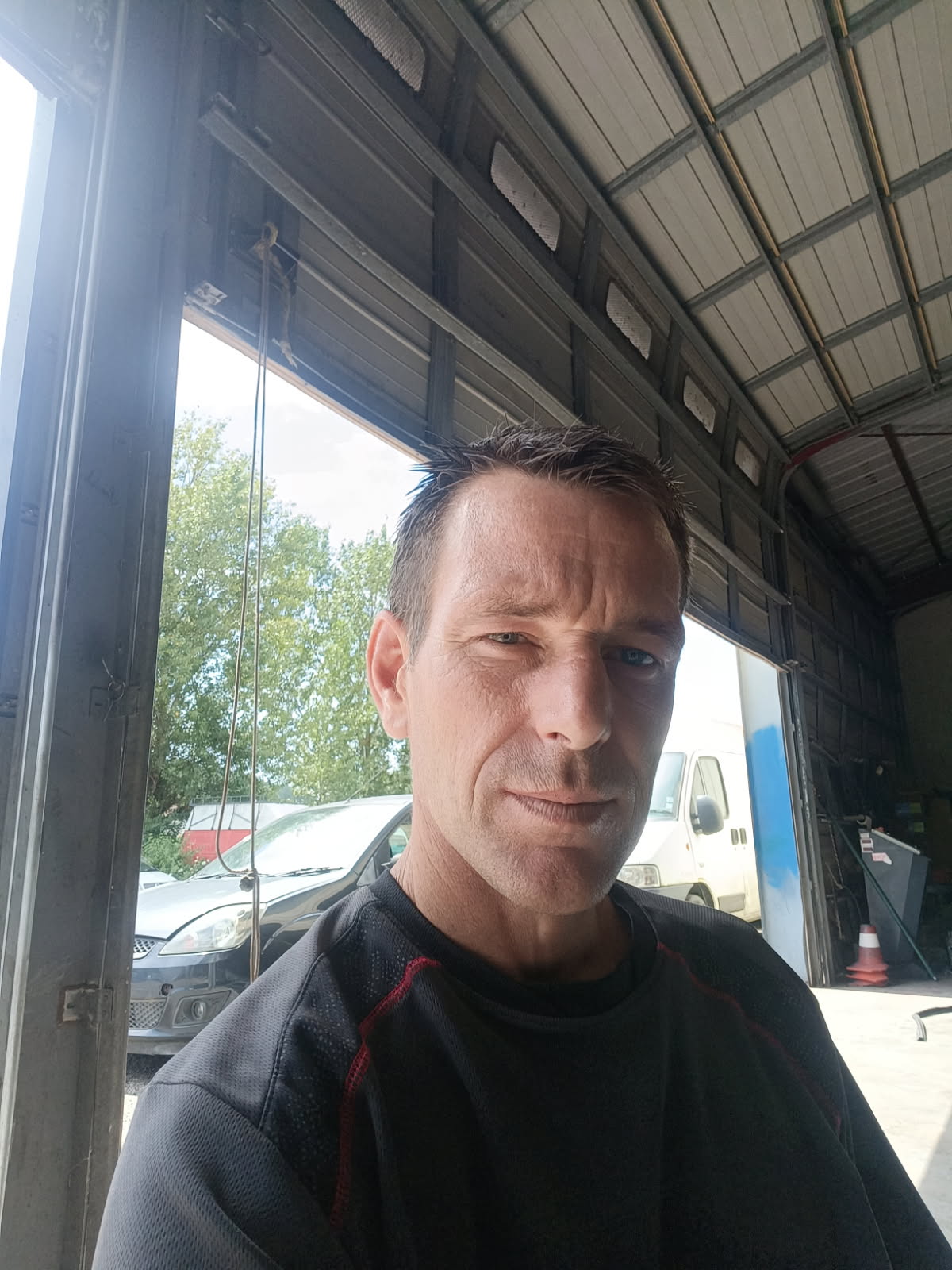Profil de Anass, 41 ans, Boite gay à Hochwald