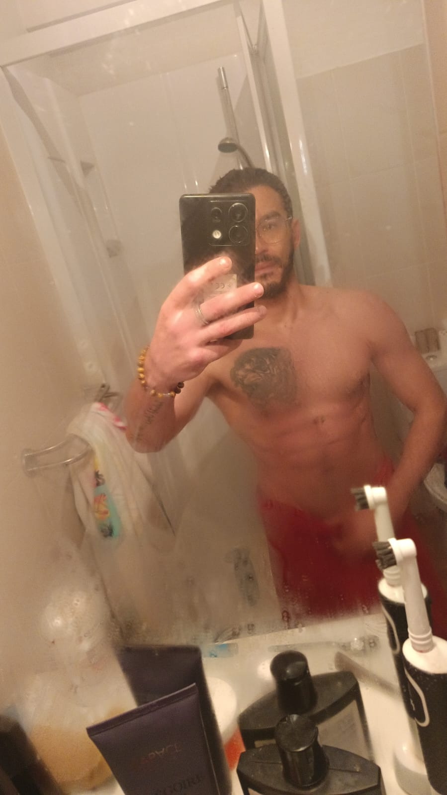 Profil de Jody, 34 ans, Boite gay à Donat