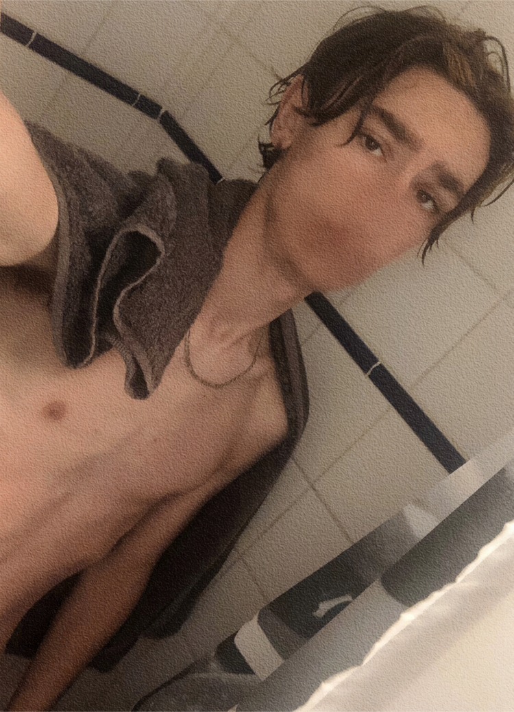 Profil de Noevan, 20 ans, Boite gay à Lobsigen
