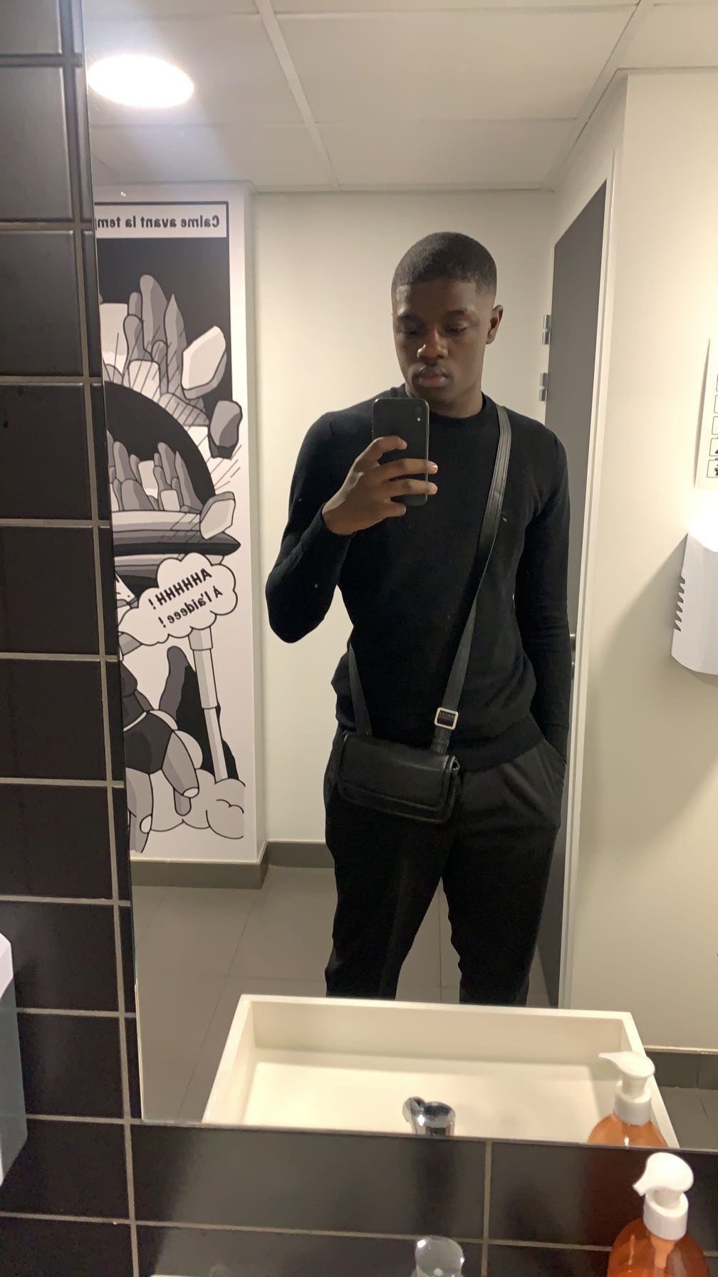 Profil de Massa, 20 ans, Boite gay à Matt