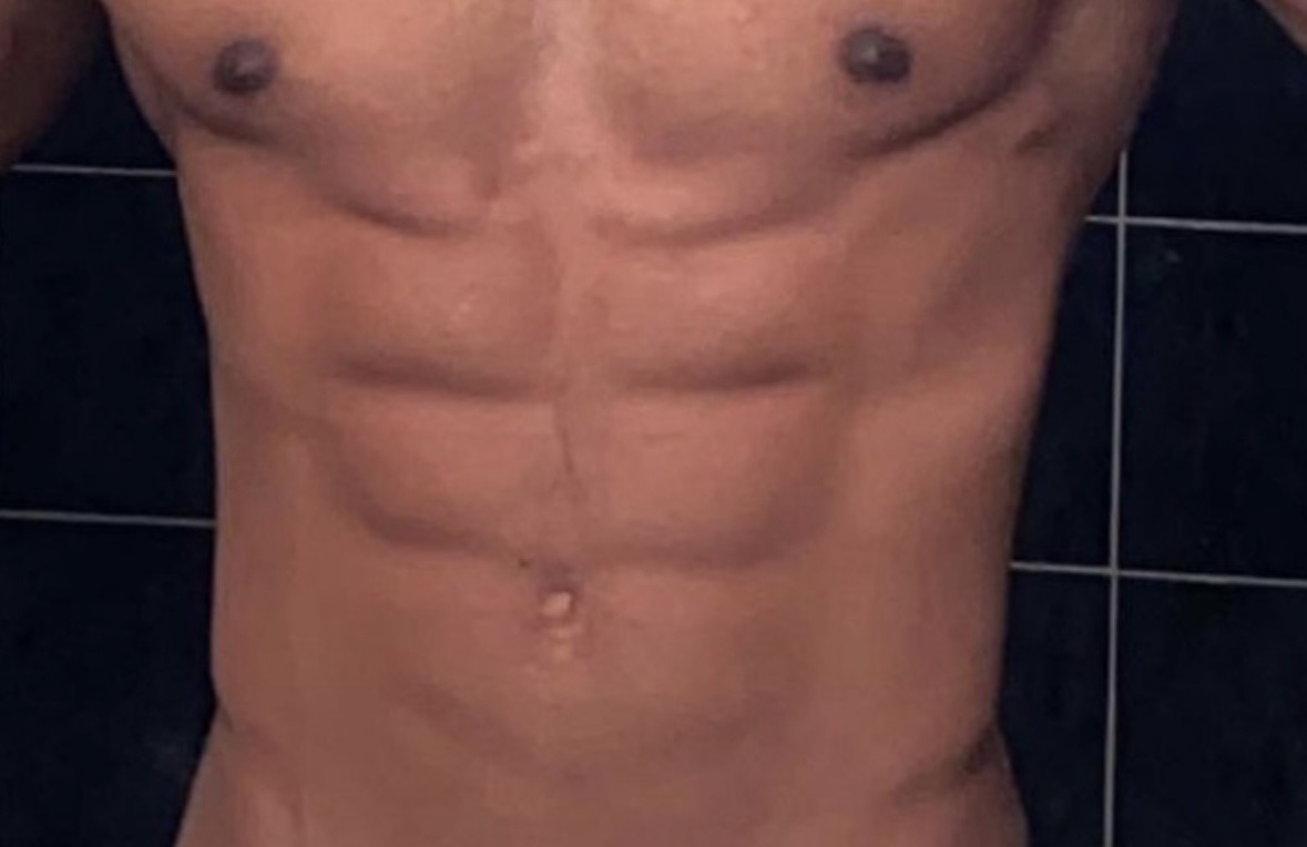 Profil de Camerone, 19 ans, Boite gay à Cumpadials
