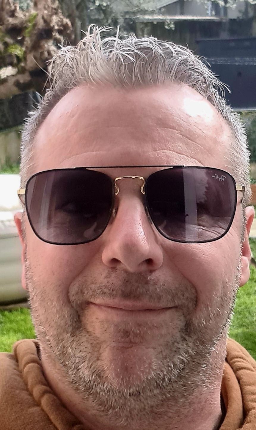Profil de Kemil, 55 ans, Boite gay à Avenches