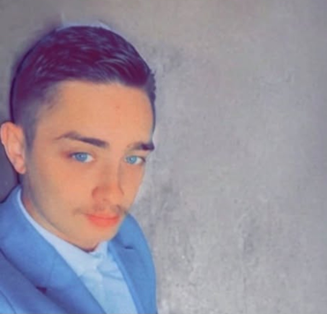 Profil de Cyrius, 25 ans, Boite gay à Krattigen