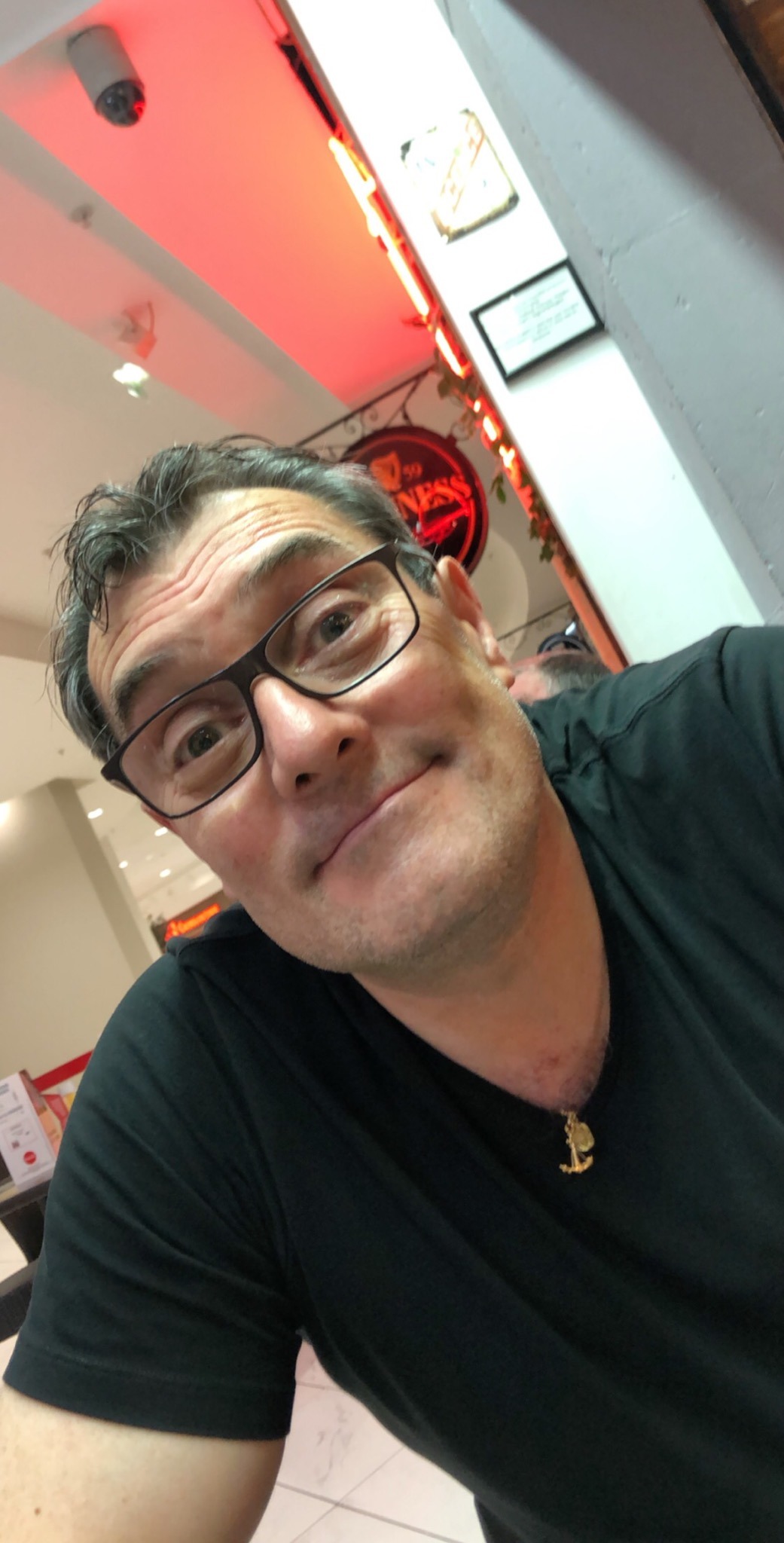 Profil de Adil, 53 ans, Boite gay à Luven