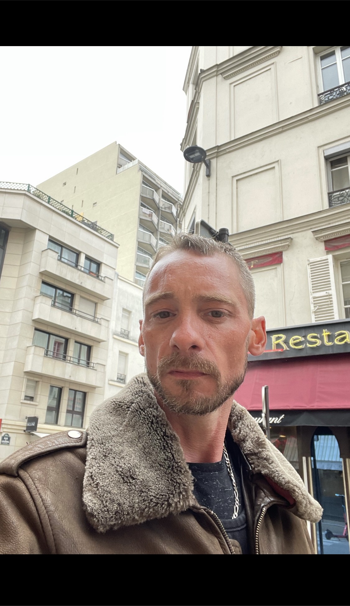 Profil de Djawad, 38 ans, Boite gay à Payerne