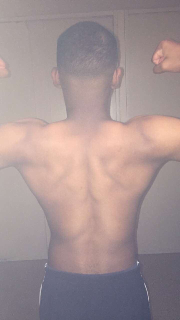 Profil de Bacem, 20 ans, Boite gay à Berken