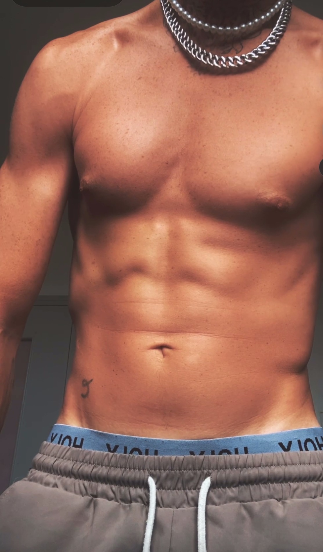 Profil de Medi, 34 ans, Boite gay à Cama