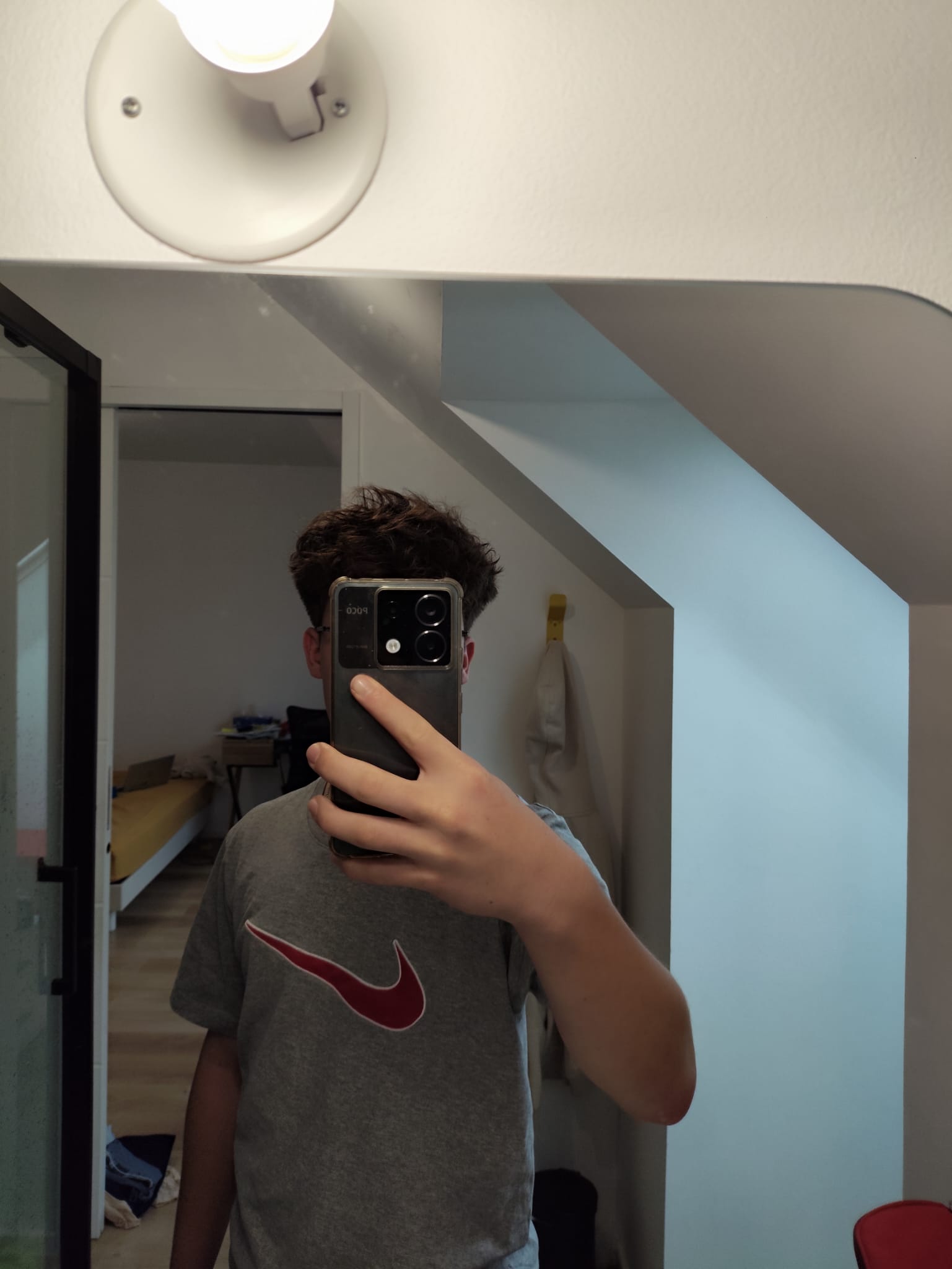 Profil de Dixon, 20 ans, Boite gay à Stansstad