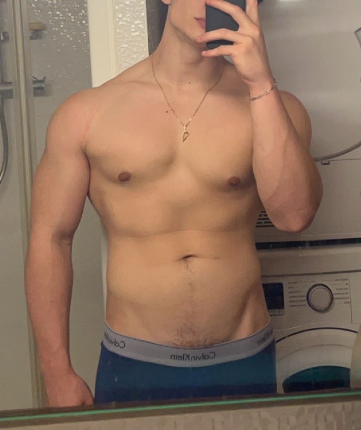 Profil de Johel, 23 ans, Boite gay à Chemin
