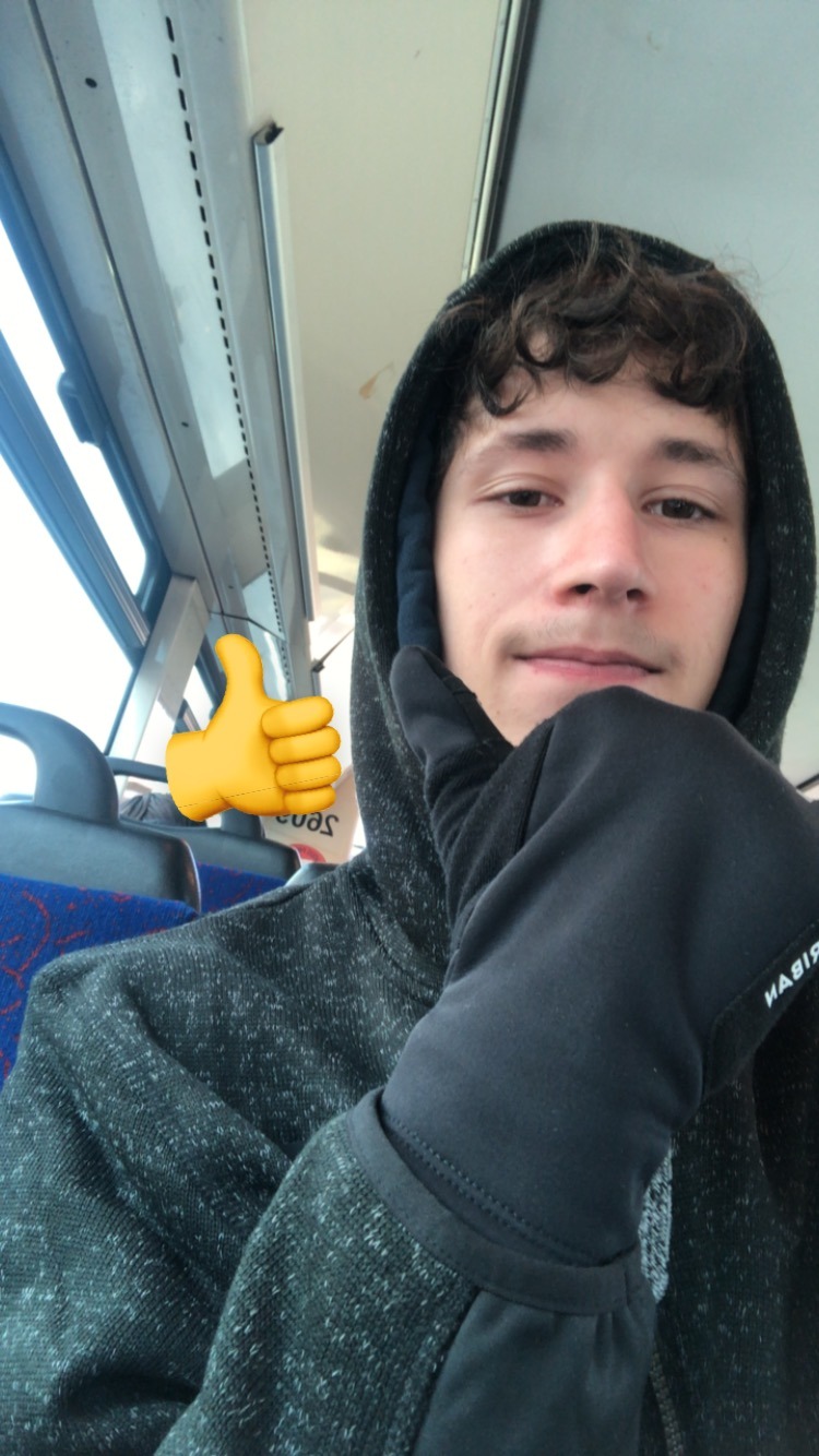 Profil de Ilyesse, 20 ans, Boite gay à Choëx