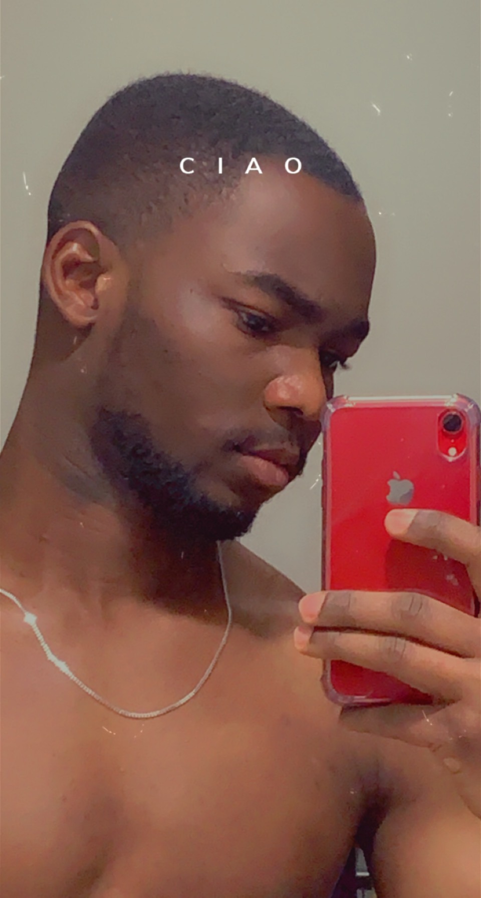 Profil de Jones, 31 ans, Boite gay à Surcuolm