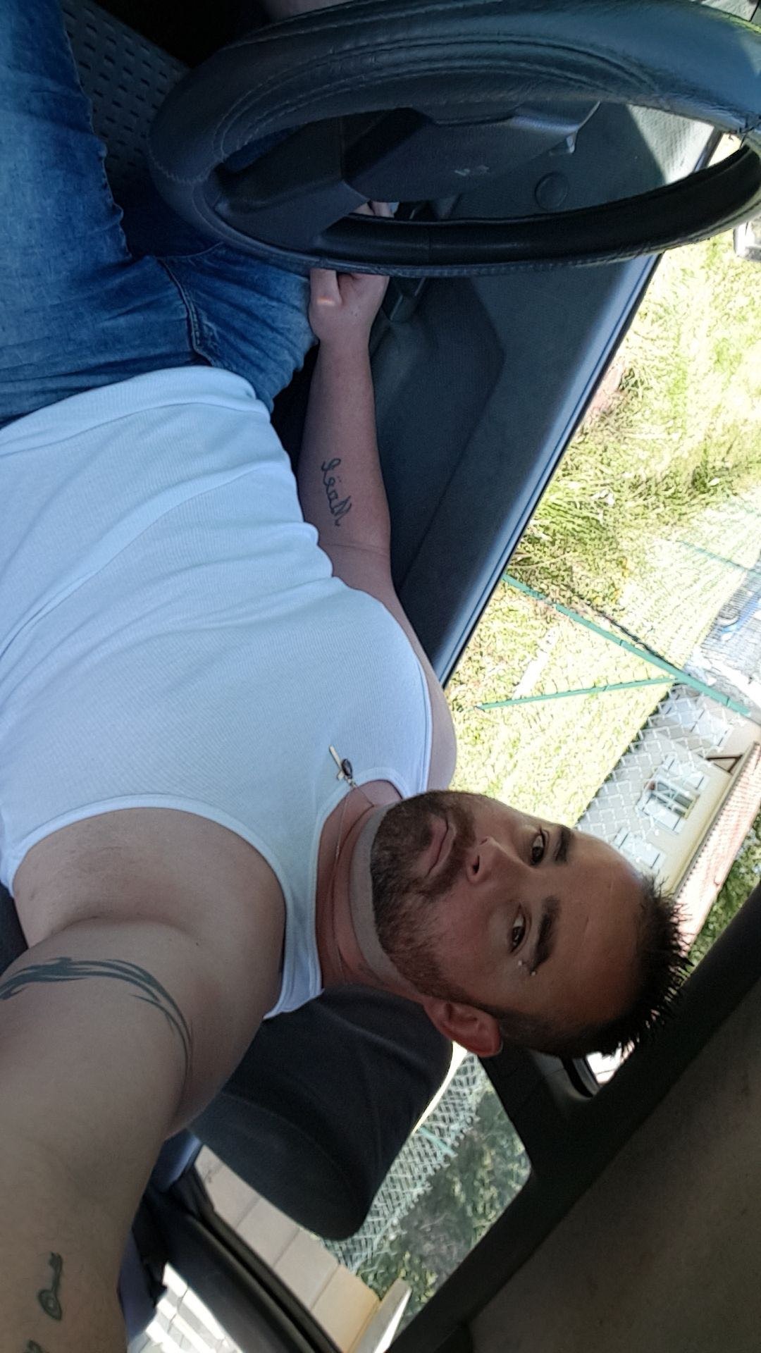 Profil de Massimo, 32 ans, Boite gay à Gilly