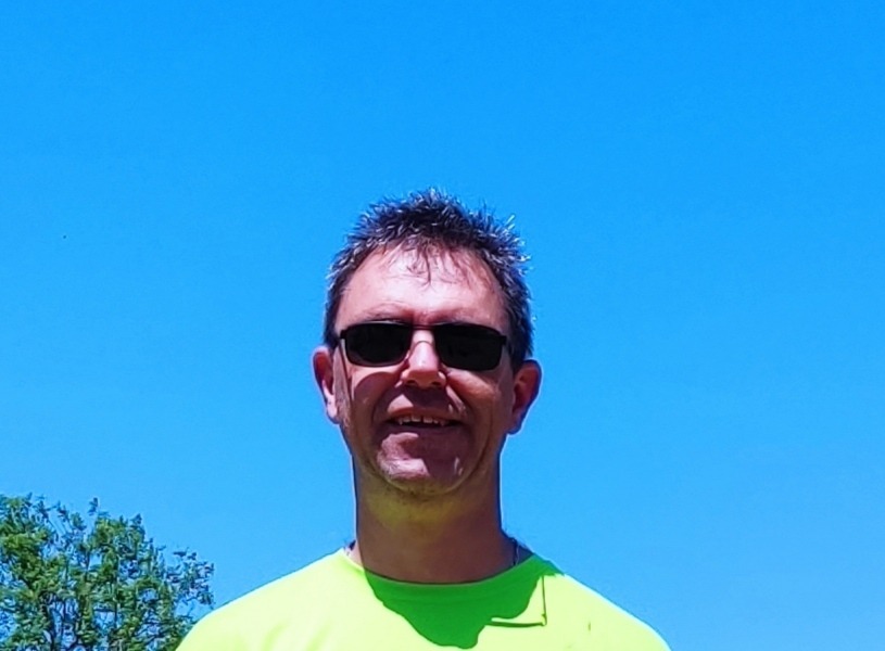 Profil de Srdjan, 42 ans, Boite gay à Lignières