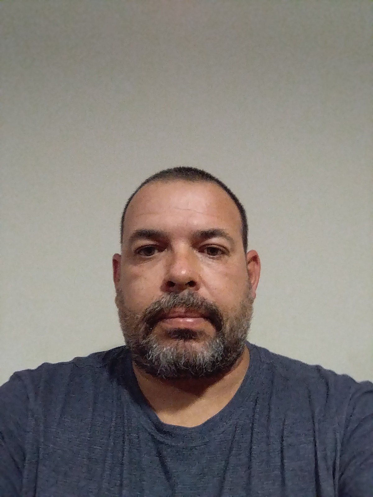 Profil de Davide, 47 ans, Boite gay à Gstaad