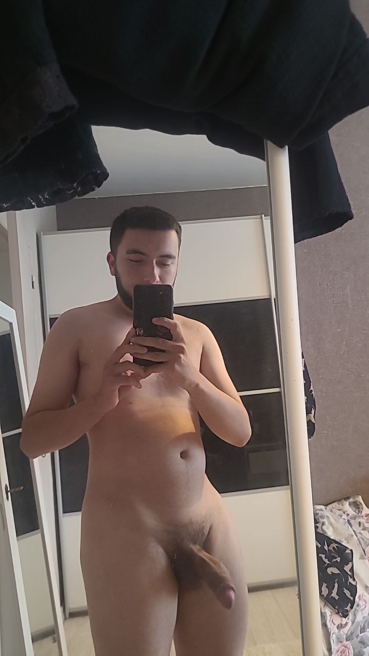 Profil de Ony, 20 ans, Boite gay à Champéry