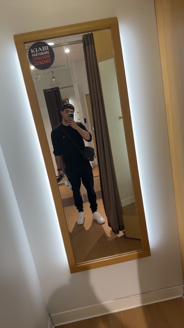 Profil de Nilo, 21 ans, Boite gay à Ochlenberg