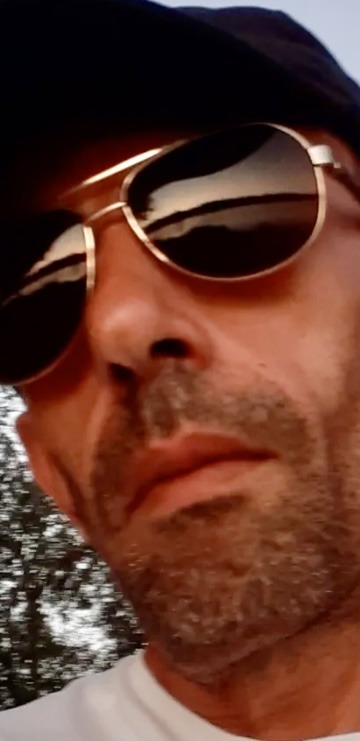 Profil de Abderaouf, 47 ans, Boite gay à Luins