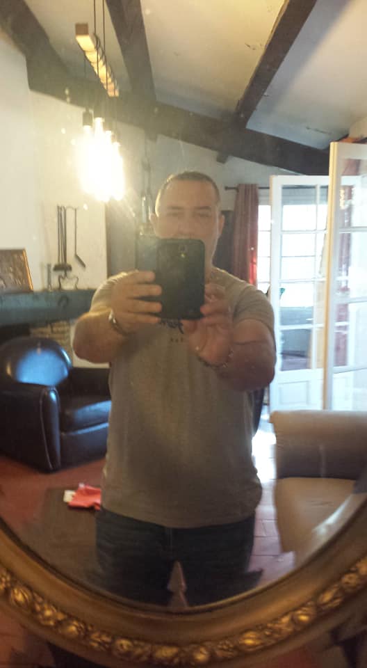 Profil de Zakarie, 50 ans, Boite gay à Lucelle
