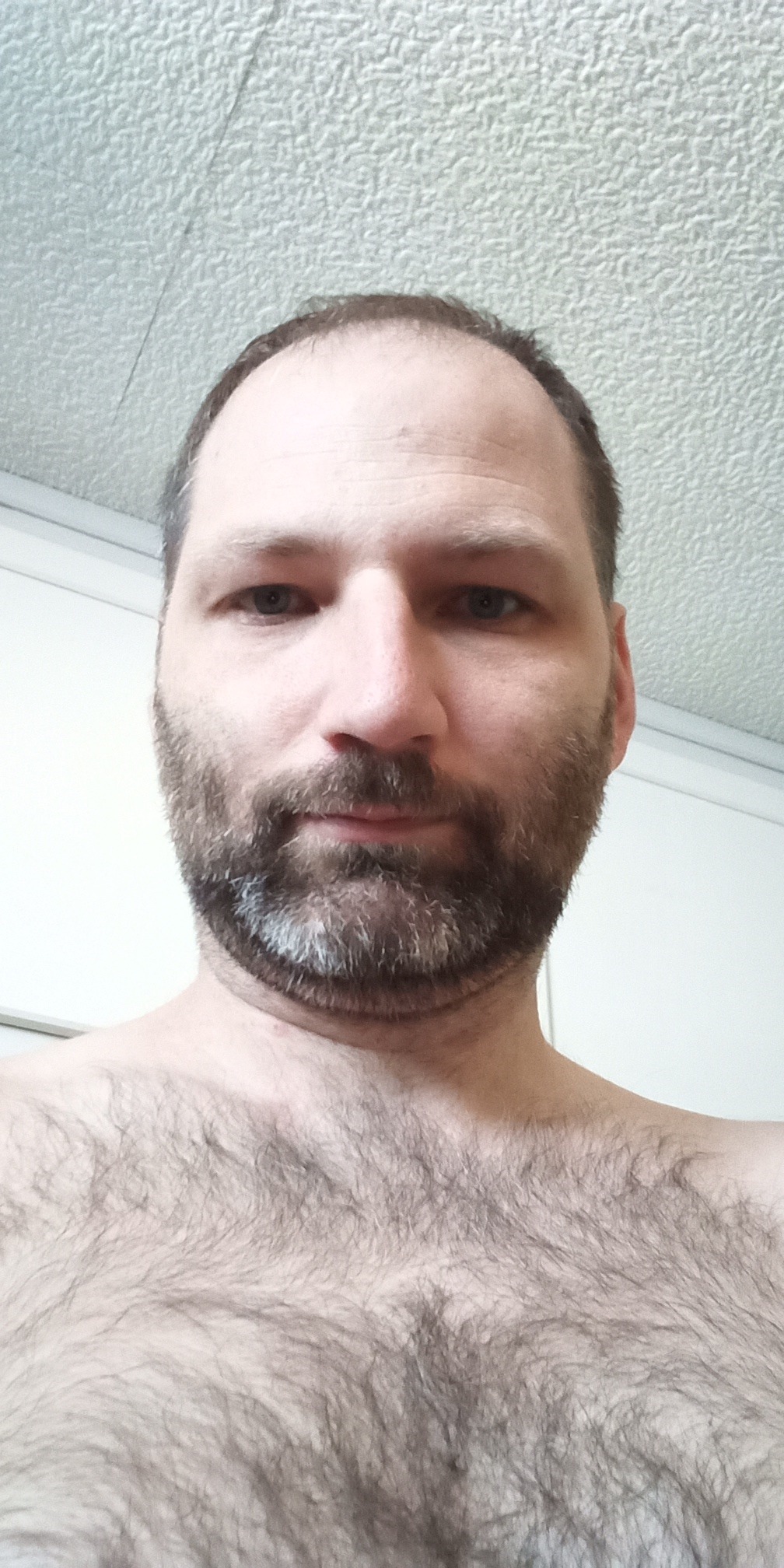 Profil de Kagan, 37 ans, Boite gay à Gals