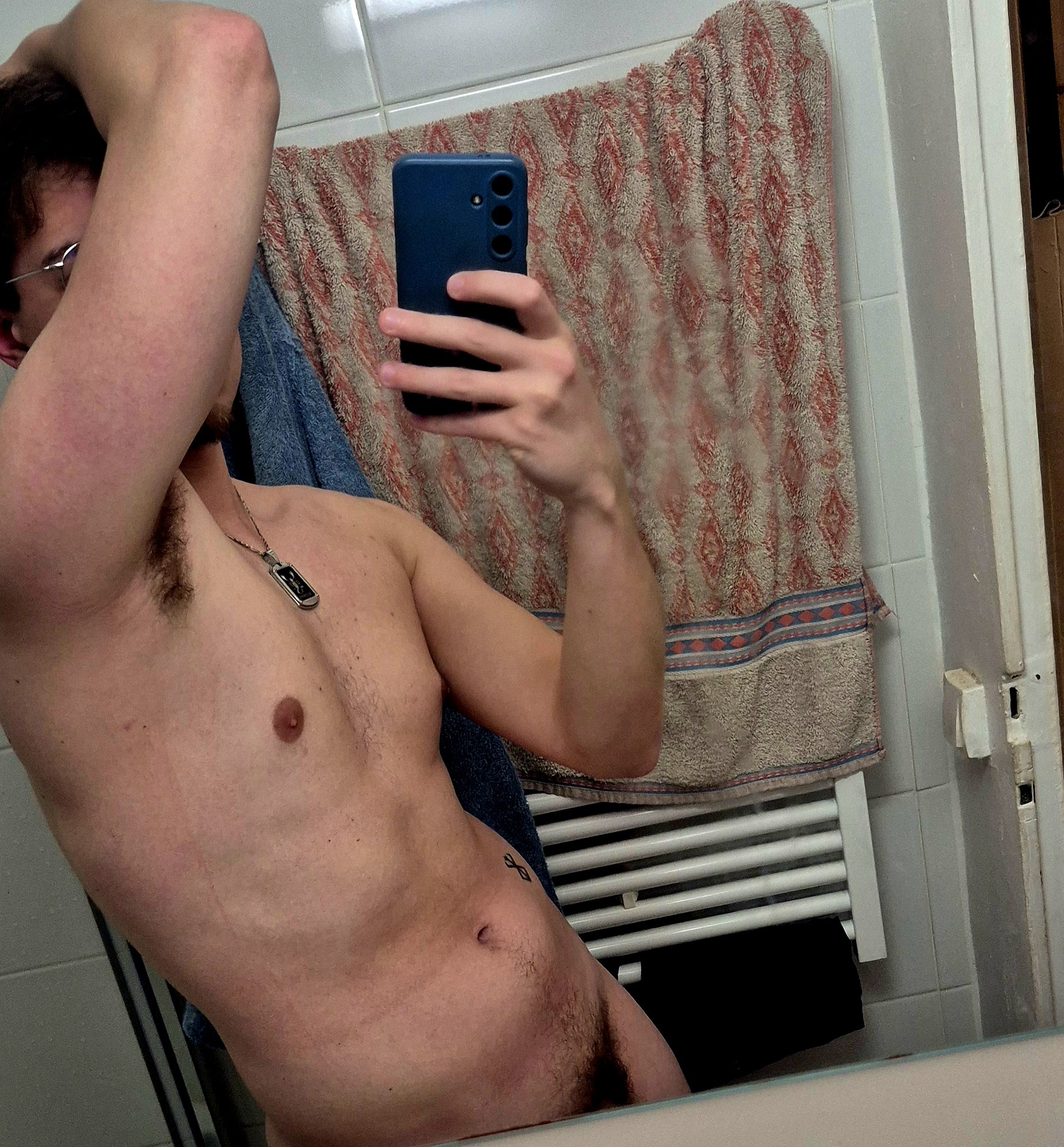 Profil de Abdulbaki, 25 ans, Boite gay à Wilihof