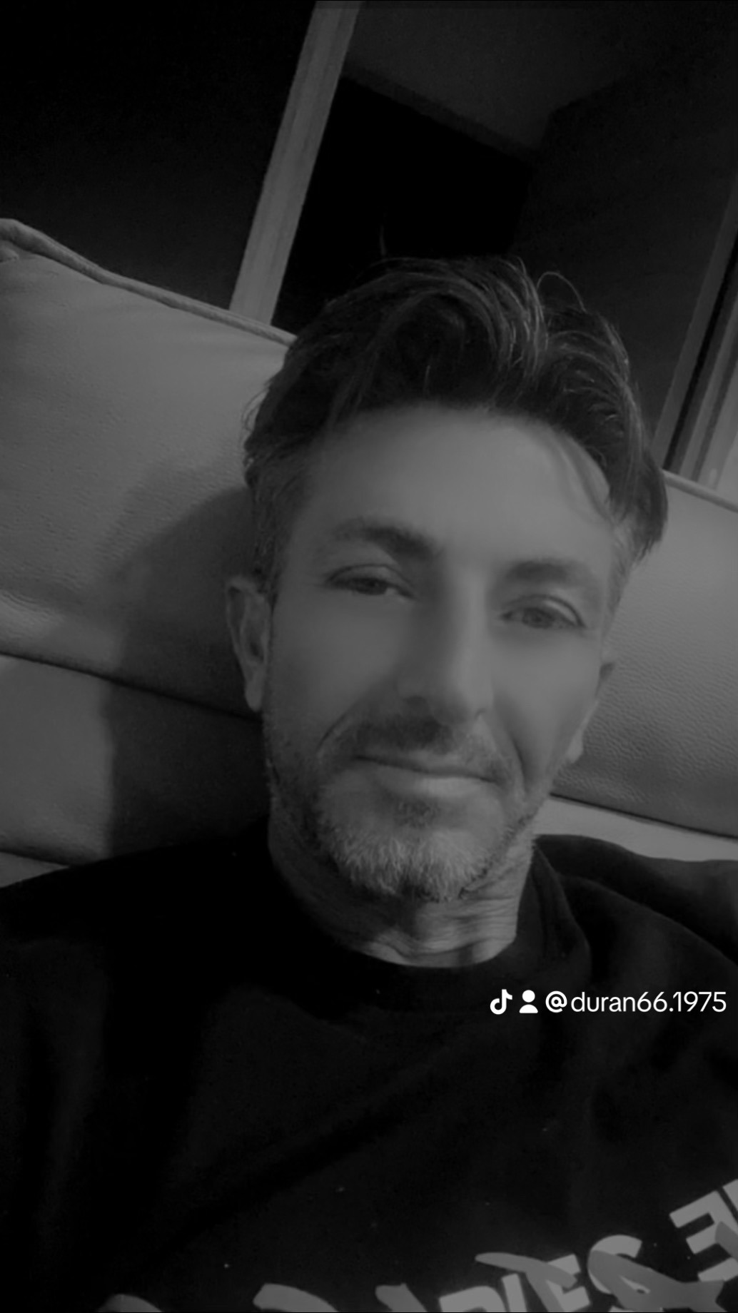 Profil de Evren, 50 ans, Boite gay à Lostorf