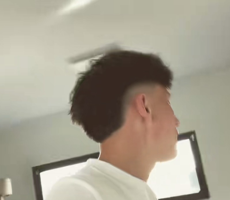 Profil de Jym, 21 ans, Boite gay à Anet
