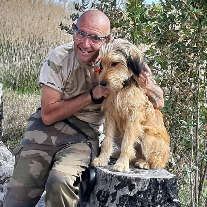 Profil de Nasir, 51 ans, Boite gay à Eschert
