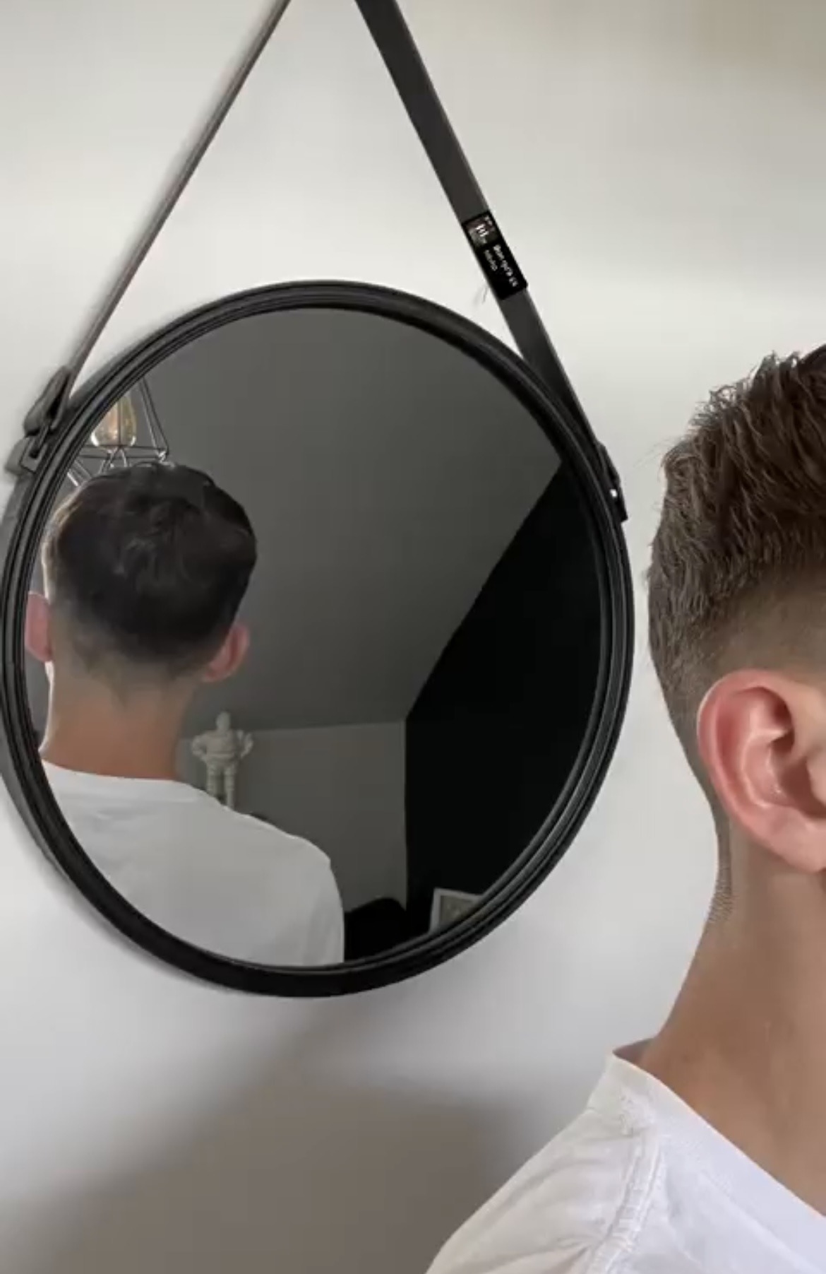 Profil de Norlan, 21 ans, Boite gay à Cerlier
