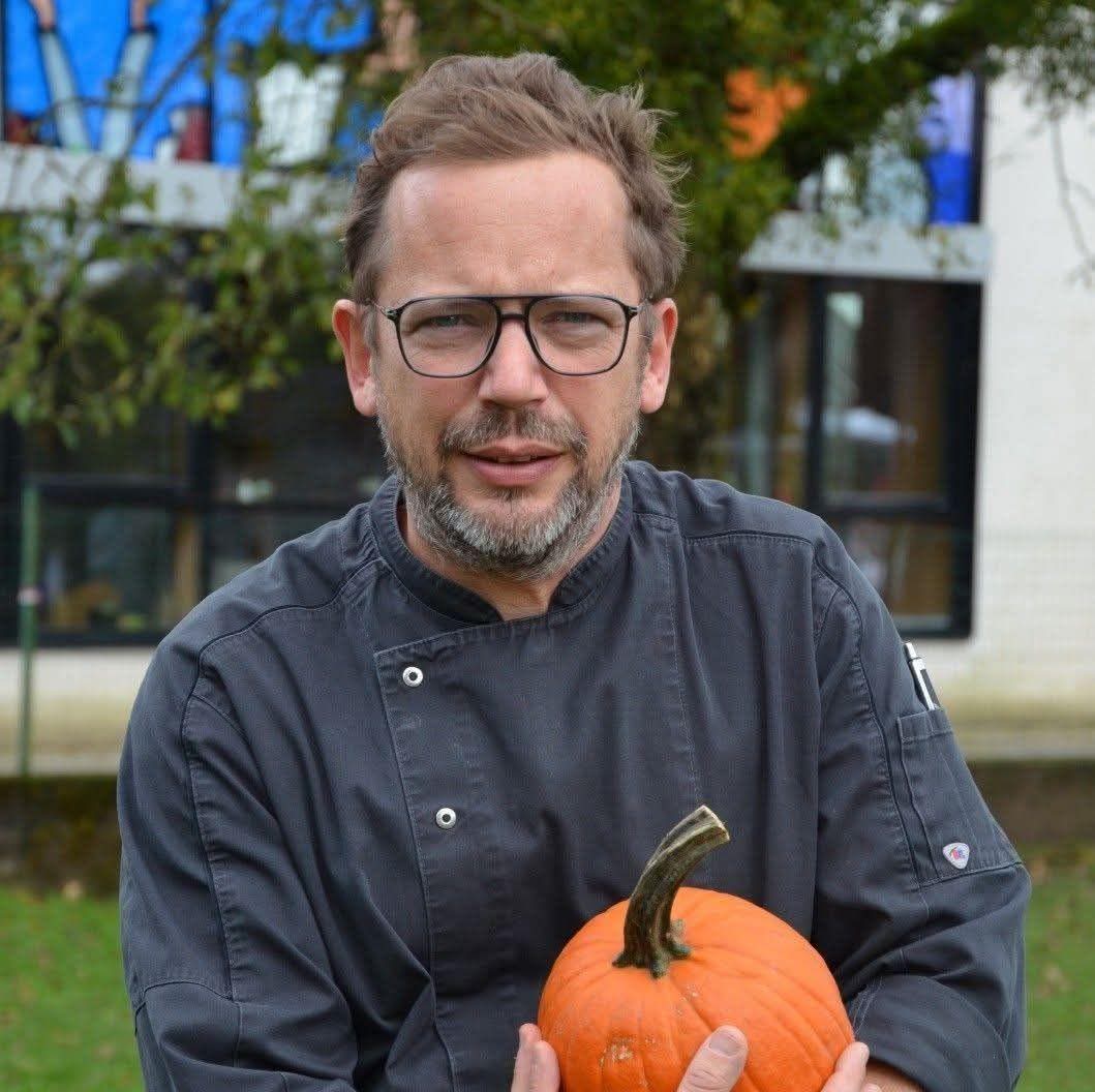 Profil de Enys, 46 ans, Boite gay à Frutigen