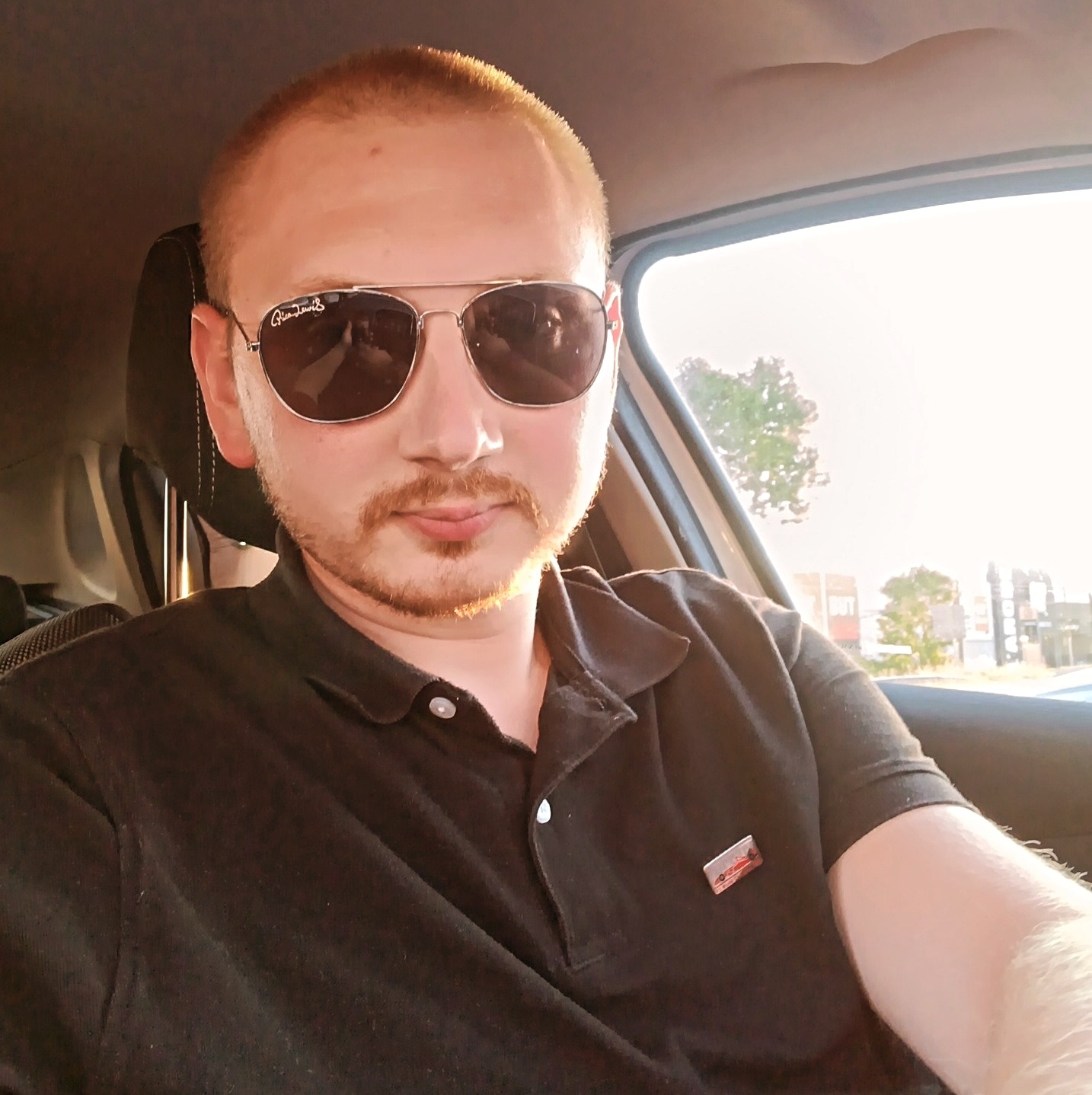 Profil de Abdel-rahmane, 27 ans, Boite gay à Villeret