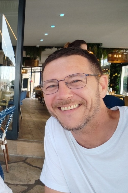 Profil de Souareba, 44 ans, Boite gay à Balerna