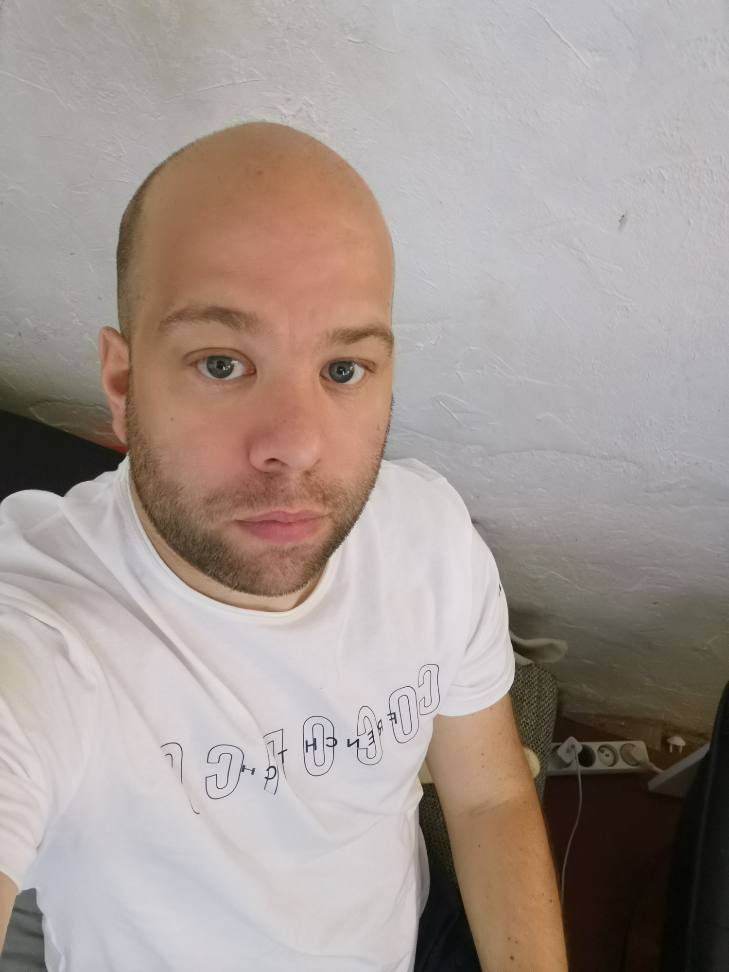 Profil de Dayen, 43 ans, Boite gay à Dully