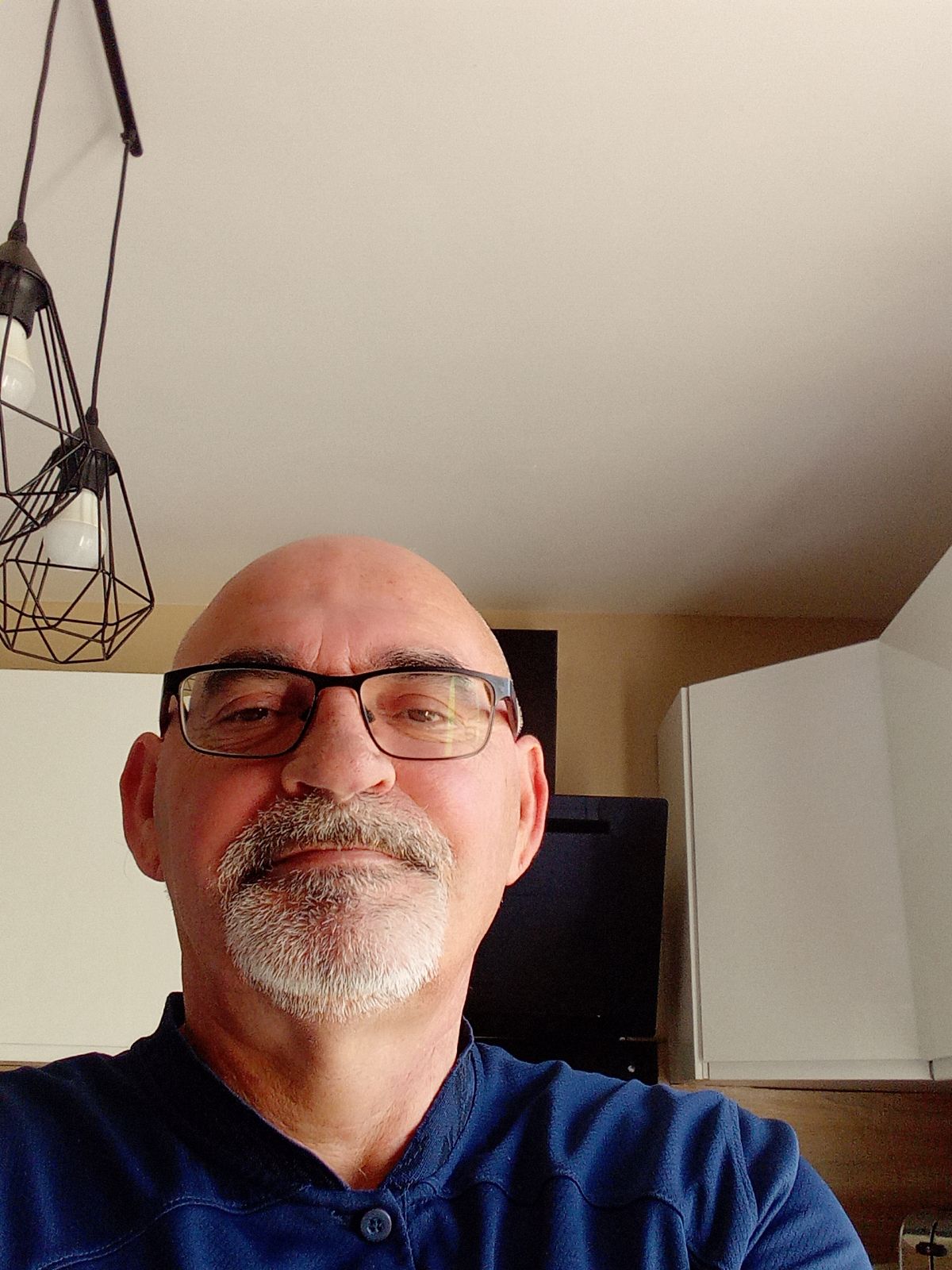 Profil de Amran, 55 ans, Boite gay à Avenches