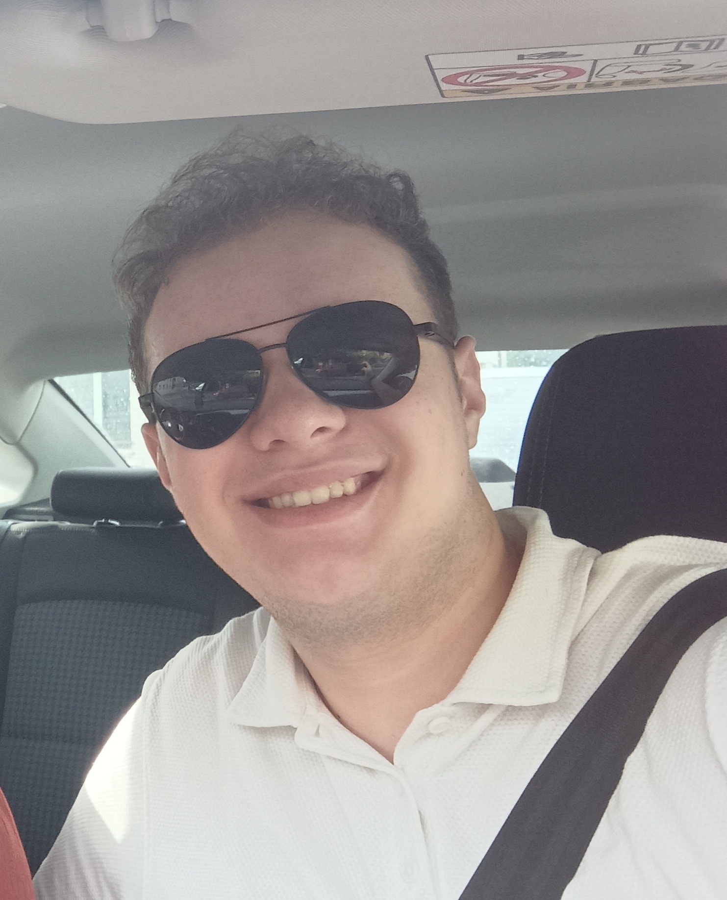 Profil de Renato, 19 ans, Boite gay à Oberurnen