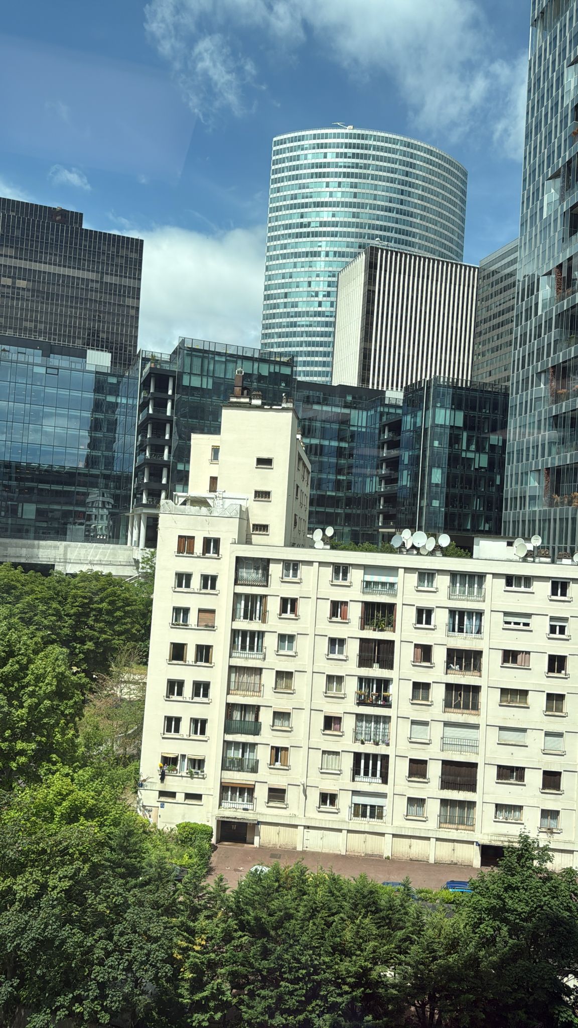 Profil de Ivanoe, 23 ans, Boite gay à La Cure