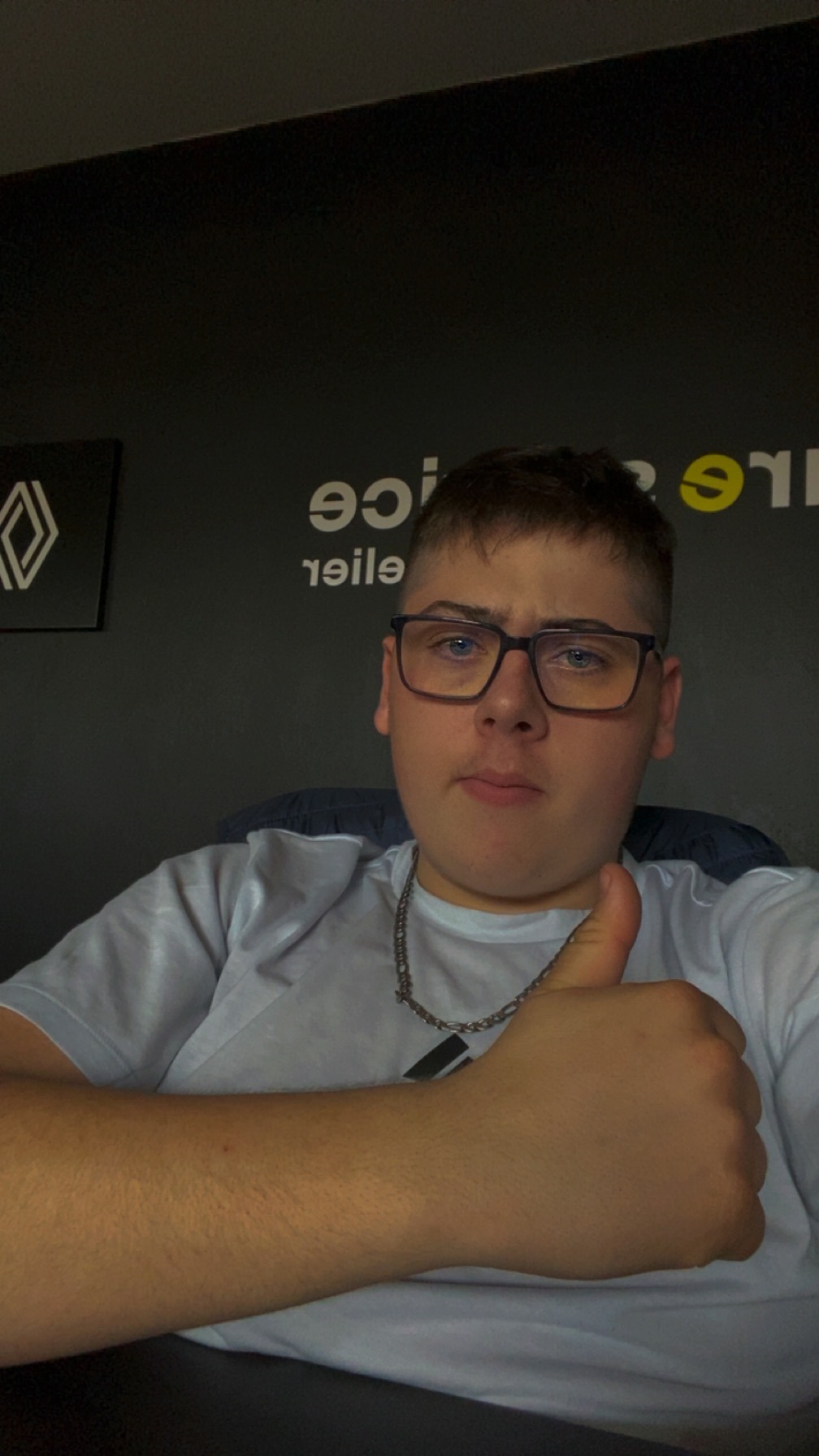 Profil de Maxen, 25 ans, Boite gay à La Cure