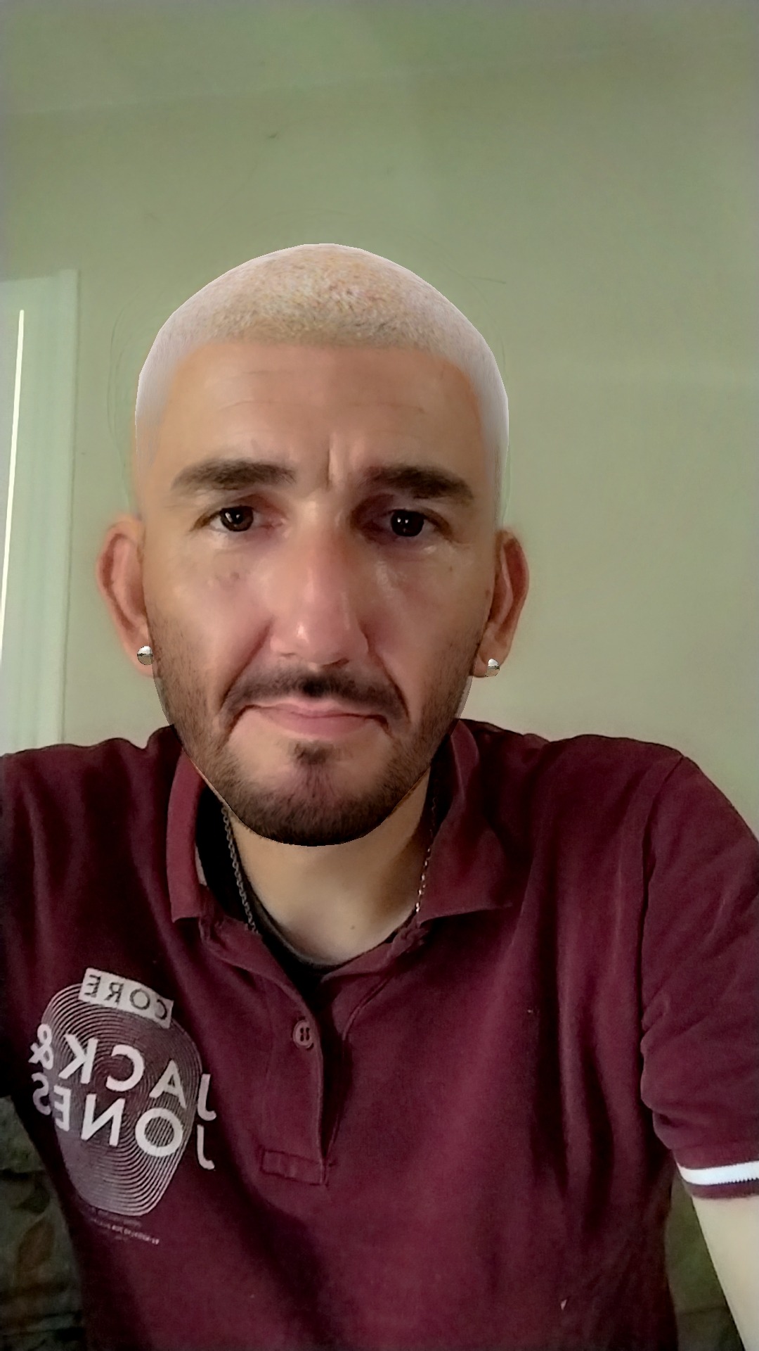Profil de Orphee, 37 ans, Boite gay à Siat