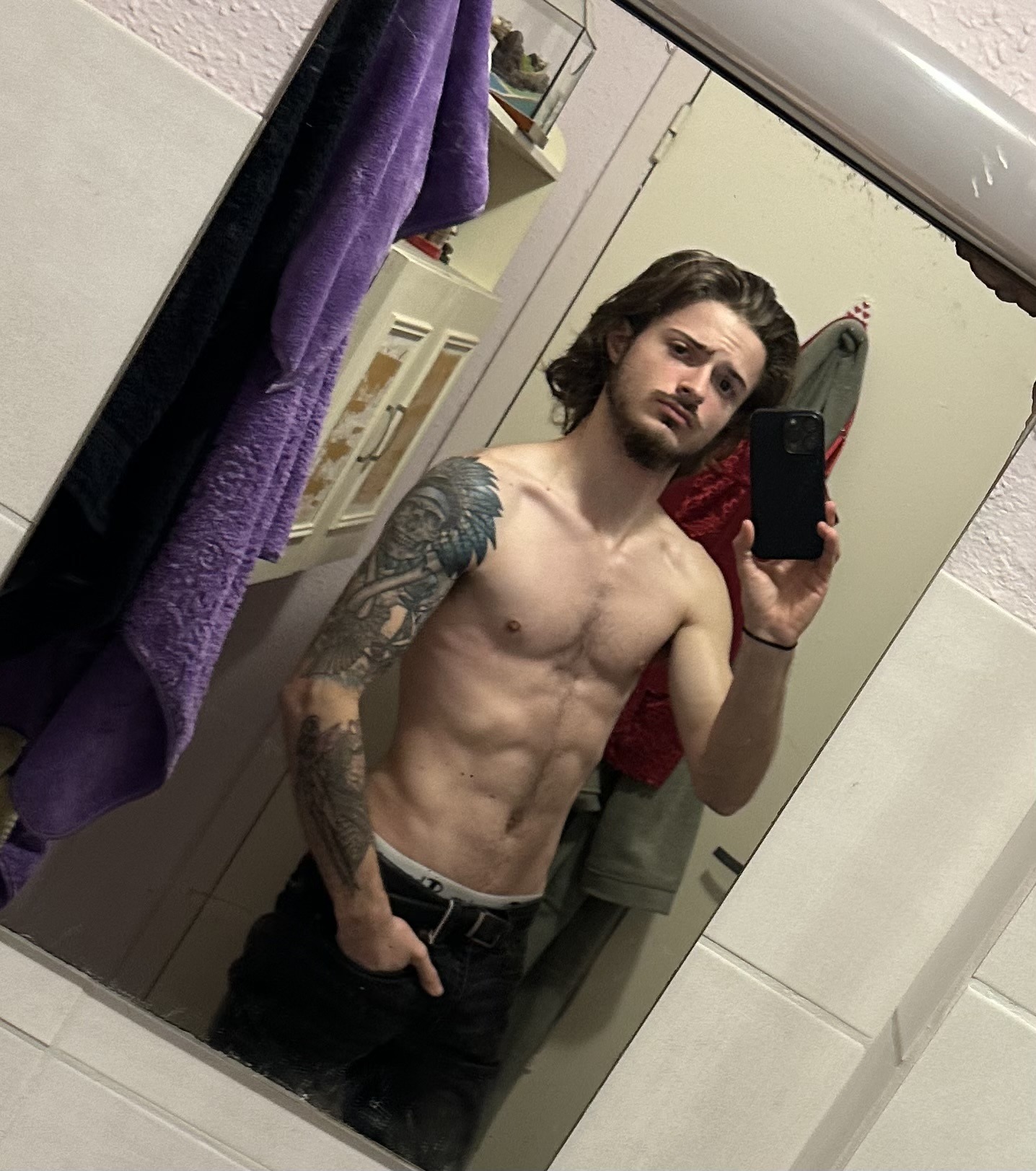 Profil de Aadel, 25 ans, Boite gay à Martina