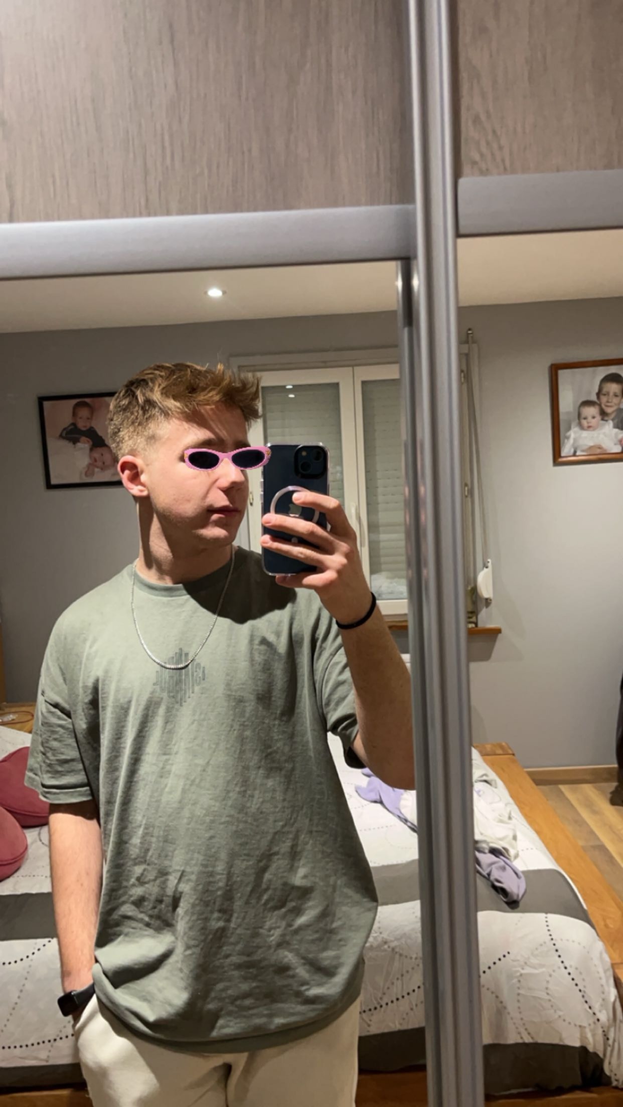 Profil de Stanislas, 18 ans, Boite gay à Servion